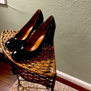 Sarto black patent heels - 6.5